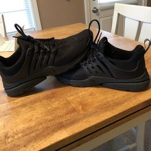 Nike Presto All Black.